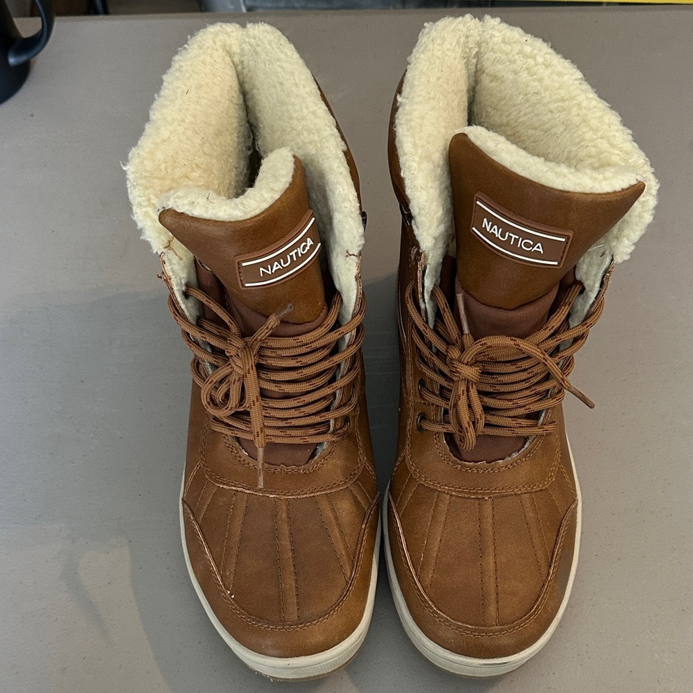 Men’s Nautica Tan Winter Boots with Cozy Lining
